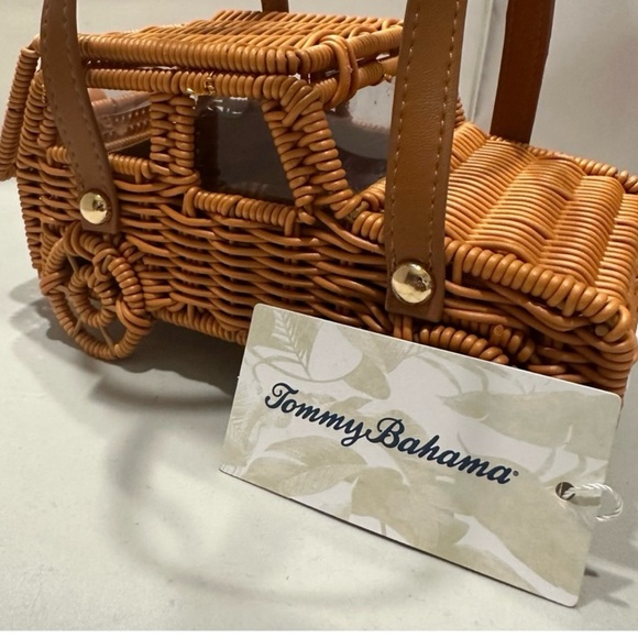 Tommy Bahama Woven Rattan Car Bag in Warm Tan - Picture 5 of 10